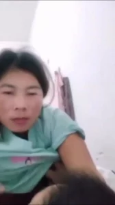中年大奶熟女上位操逼