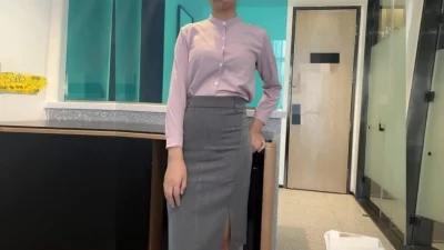 人妻成了吸精神器，插几下就叫的这么大声